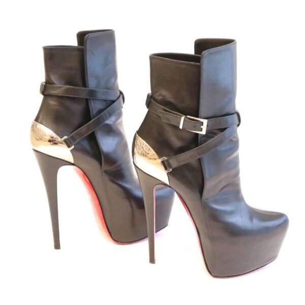 Louboutin Stiefel Leder Schwarz Gr. 39